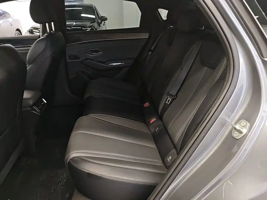 BYD Qin L — миниатюра 17