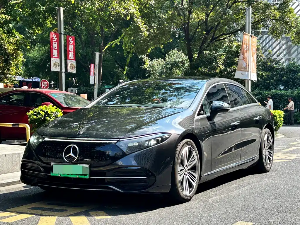 Mercedes-Benz EQS