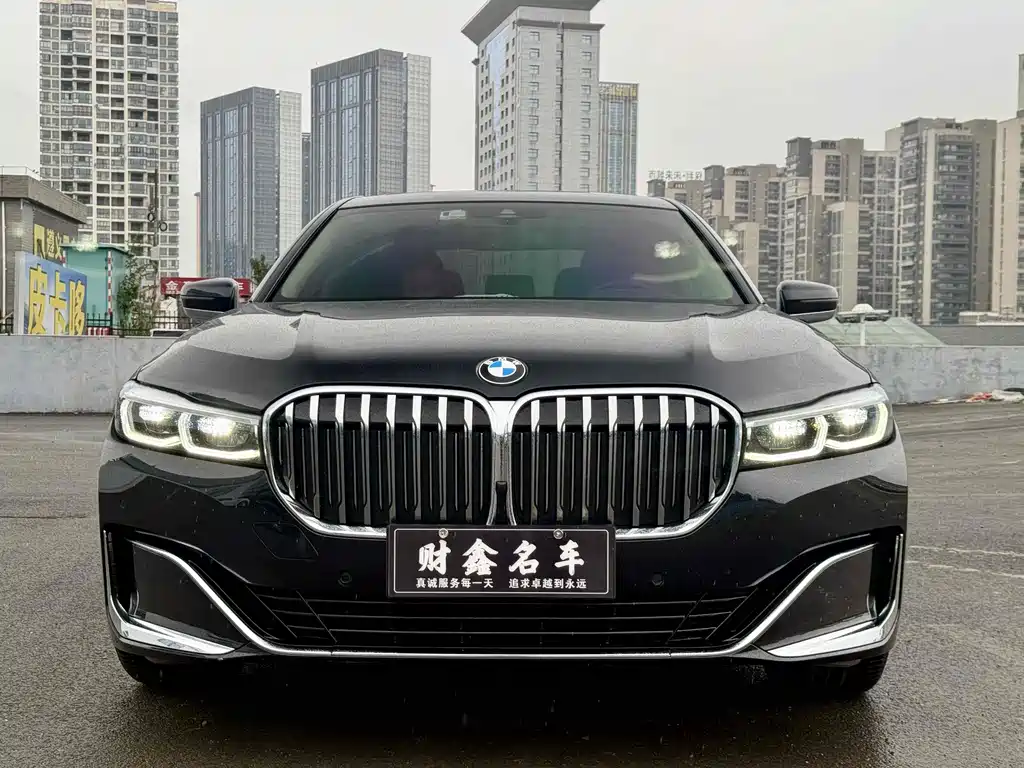 BMW 7 SERIES