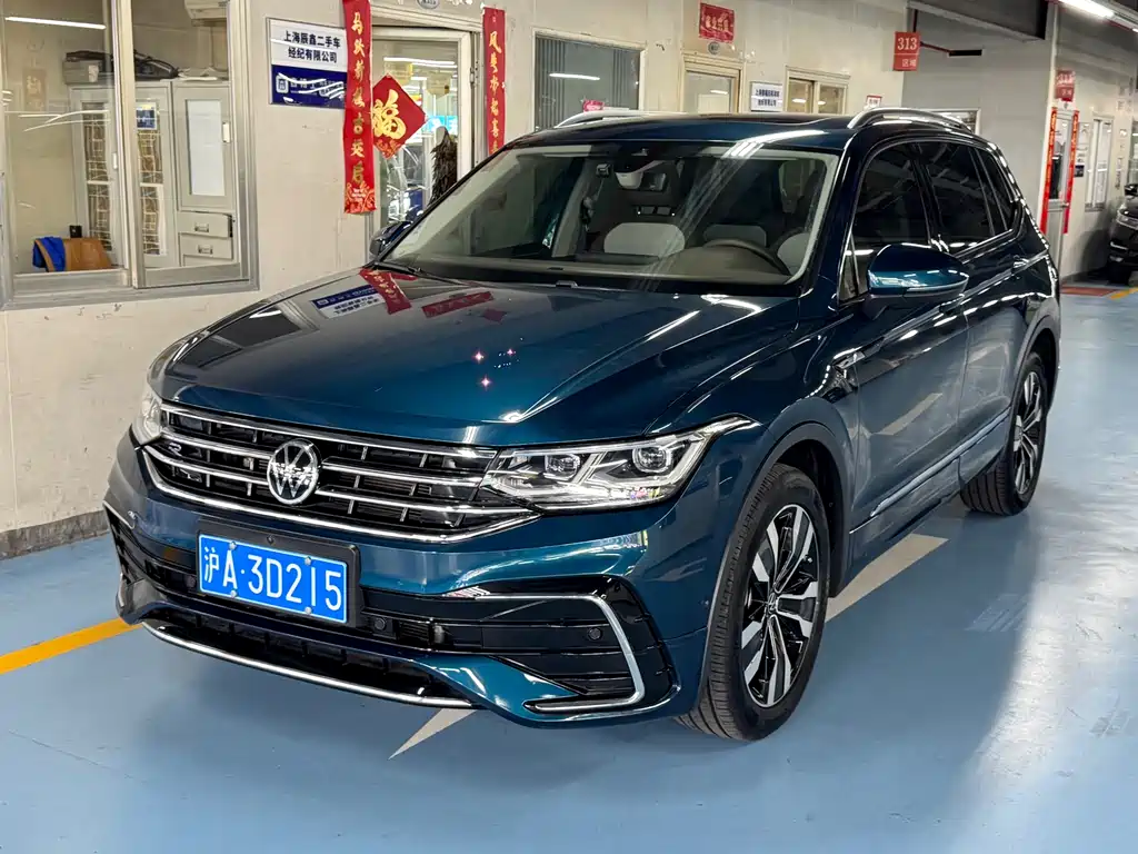 Volkswagen Tiguan L 2022