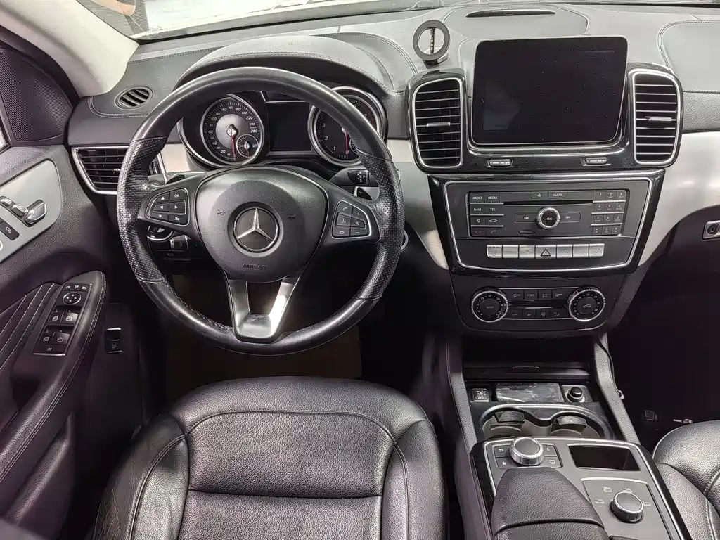 Mercedes-Benz GLE Coupe — миниатюра 5