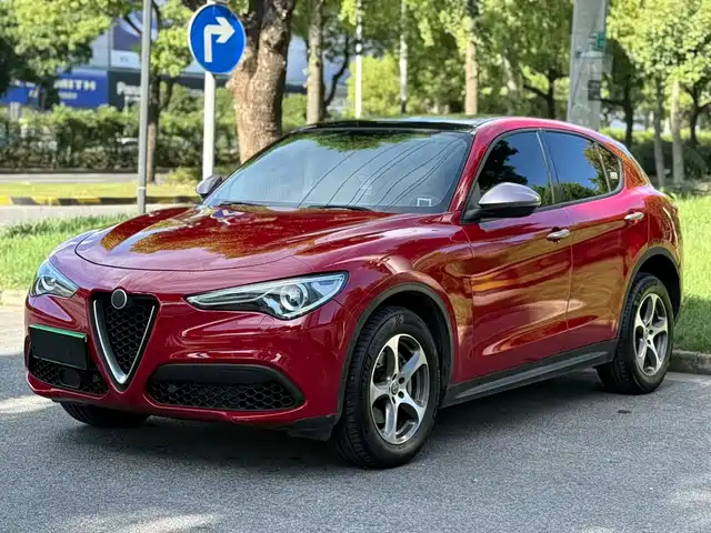 2019 Alfa Romeo Stelvio