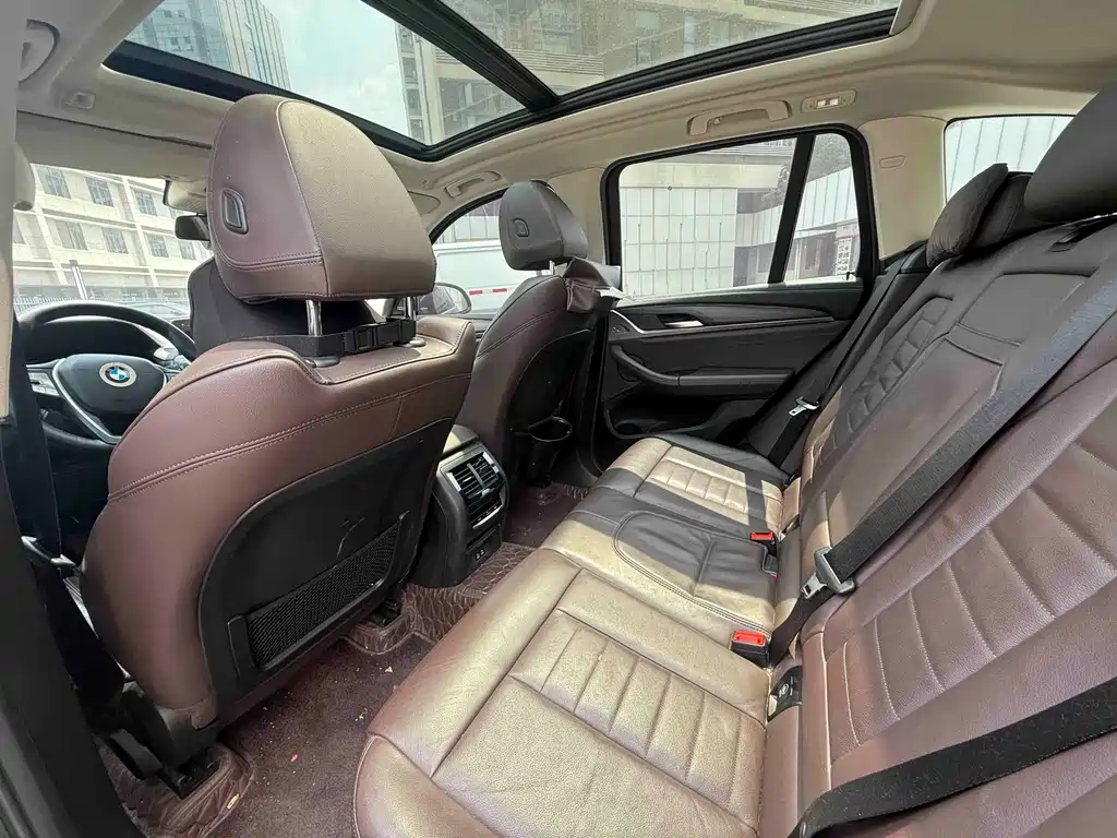 BMW X3 — миниатюра 10