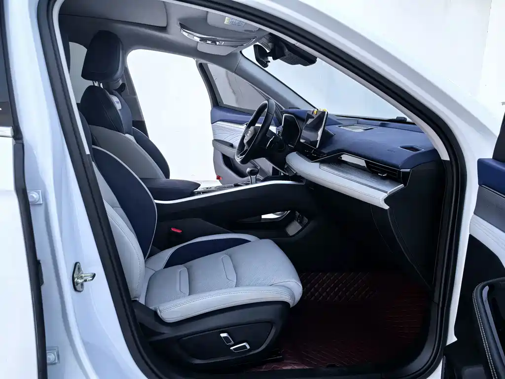 Geely Xingrui — миниатюра 9
