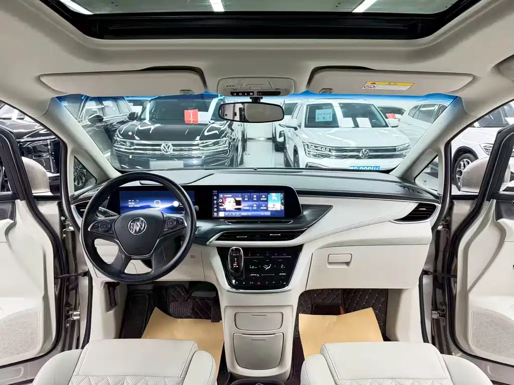 Buick GL8 — миниатюра 9