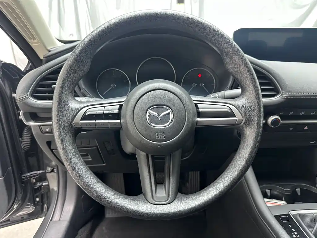 Mazda 3 Axela — миниатюра 7