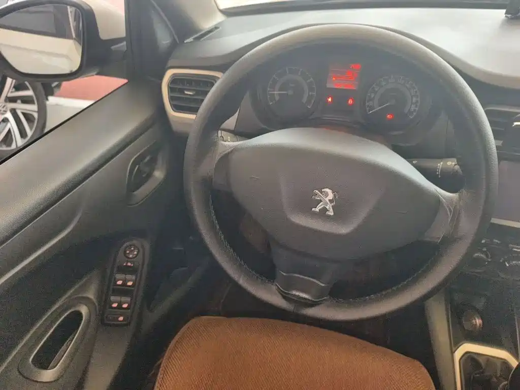 Peugeot 301 — миниатюра 3