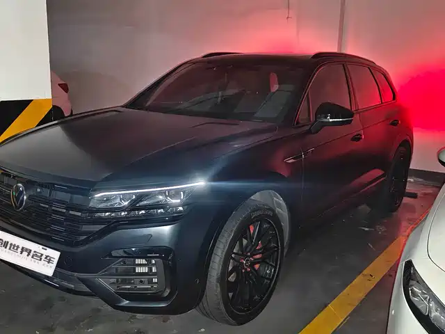 2022 Volkswagen Touareg