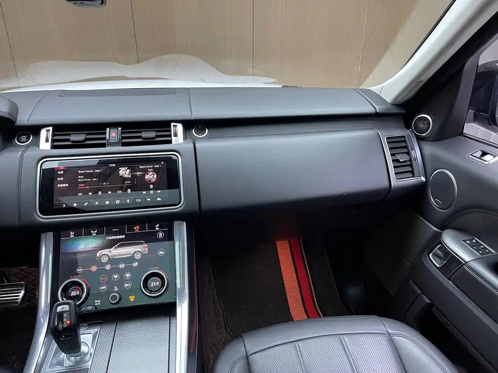 Land Rover Range Rover Sport 2018 3.0 SC V6 HSE DYNAMIC