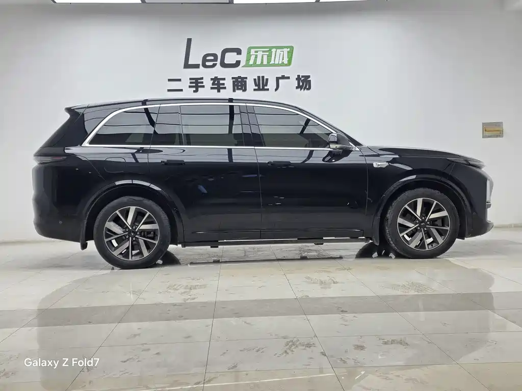 Li Auto IDEAL L8