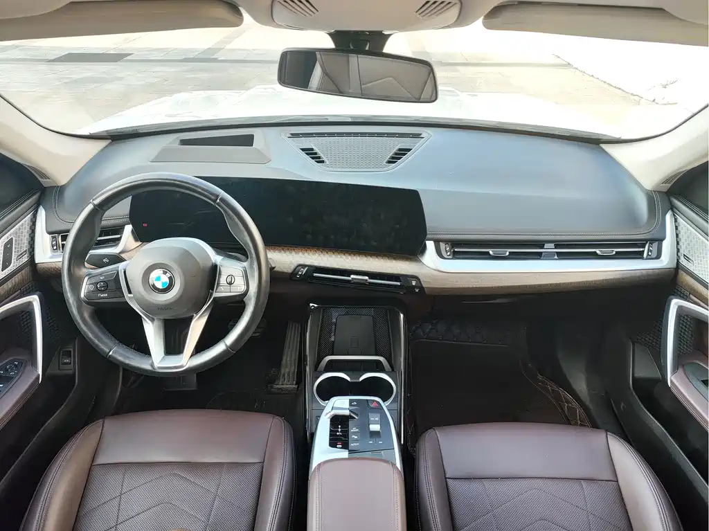 BMW X1 — миниатюра 9