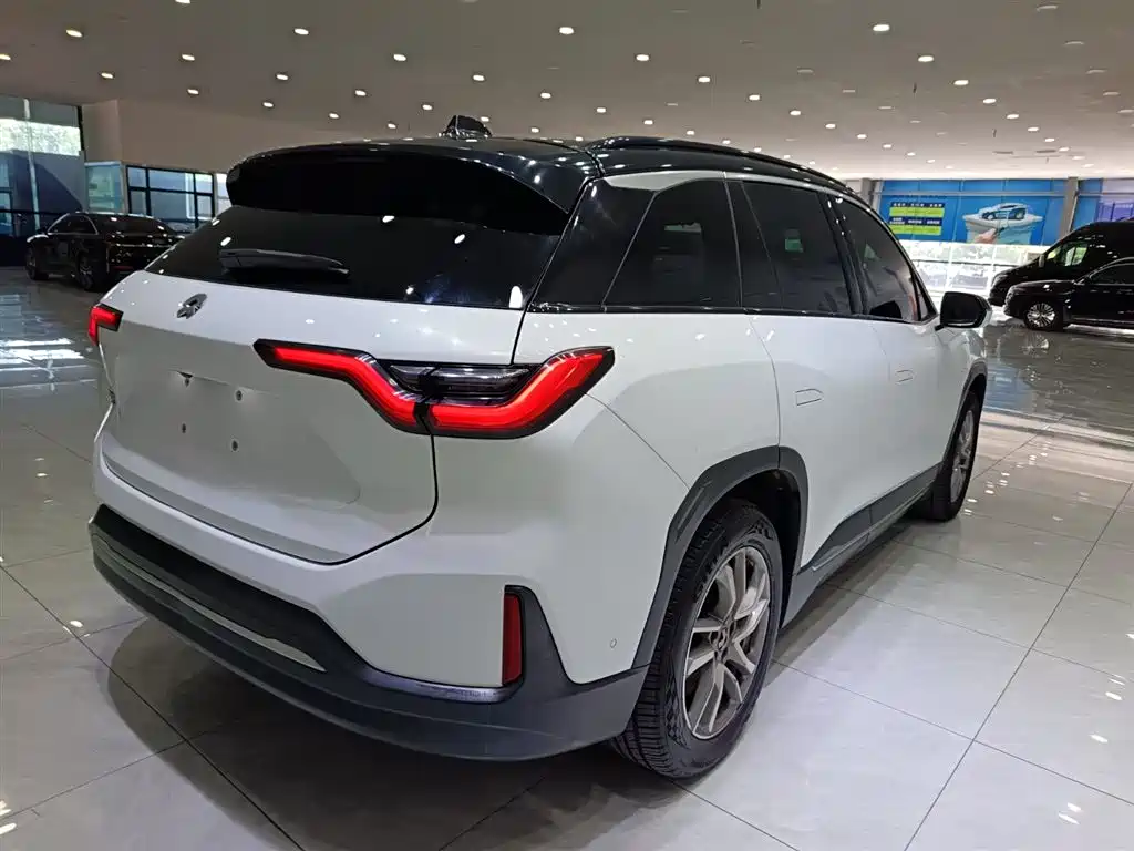NIO ES6 2020 610KM