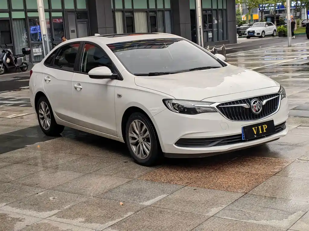 Buick Excelle — миниатюра 3