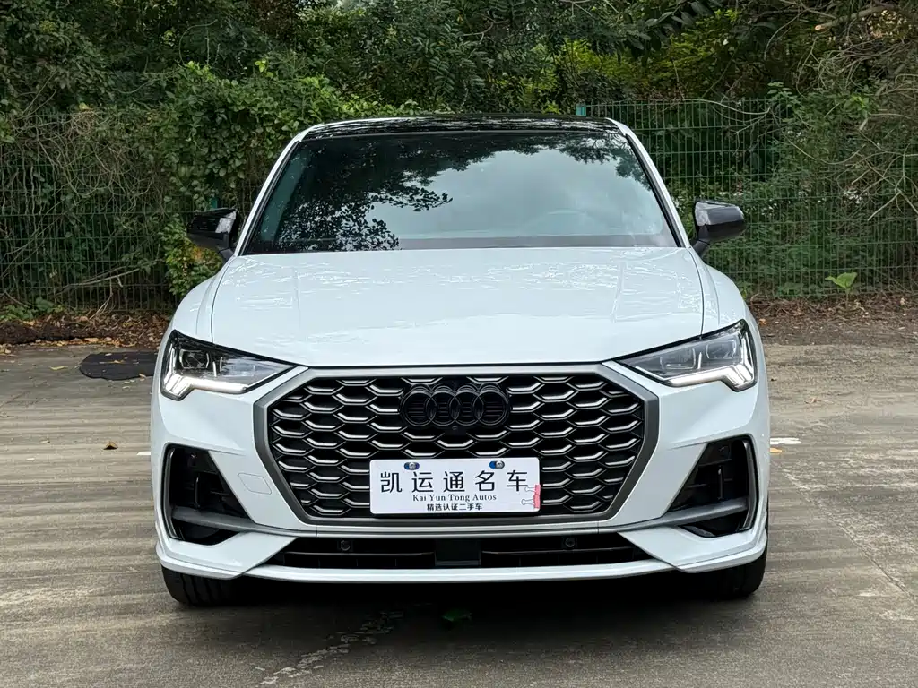Купить Audi Q3 Sportback
