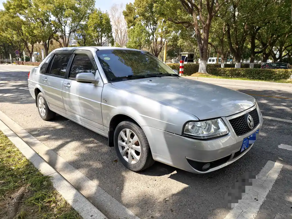 Volkswagen Santana 2008 1.8L MT Comfort
