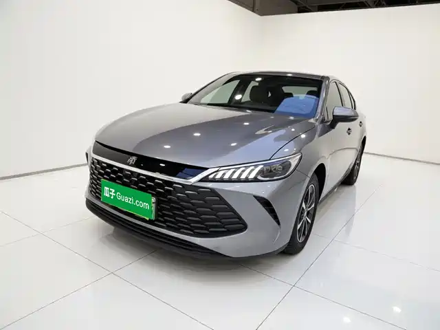 2025 BYD Qin