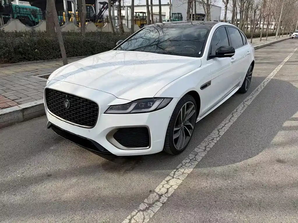 Jaguar XFL 2024