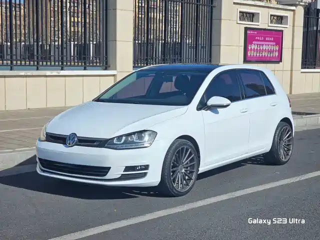 volkswagen golf