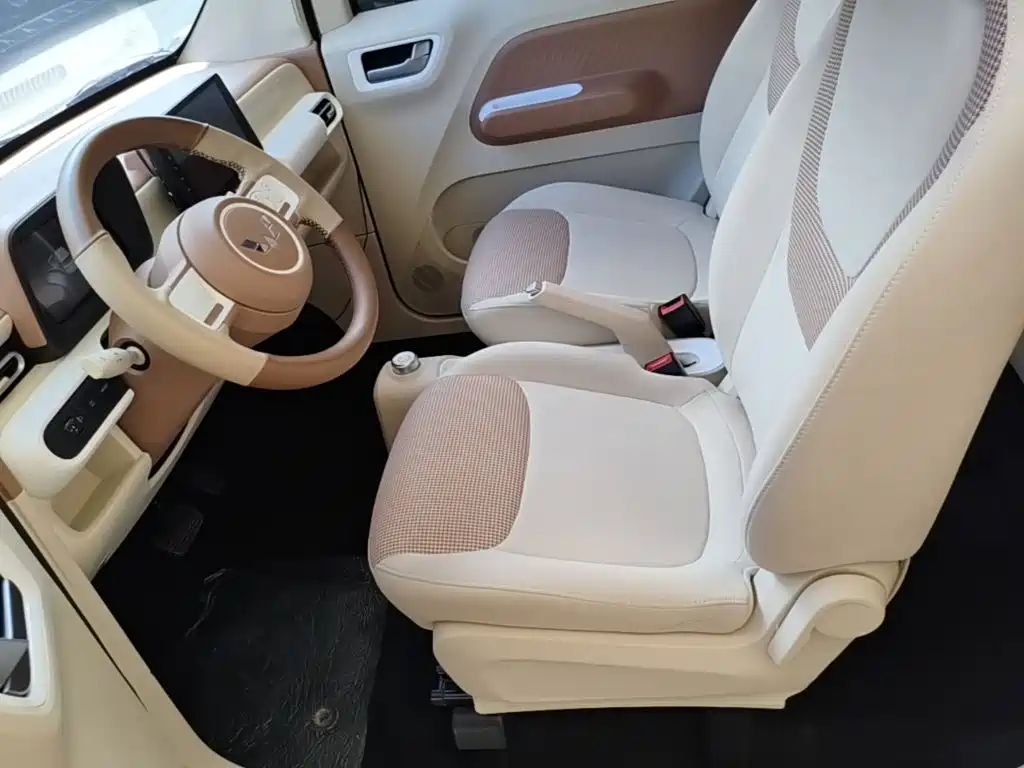 Wuling MINIEV — миниатюра 15