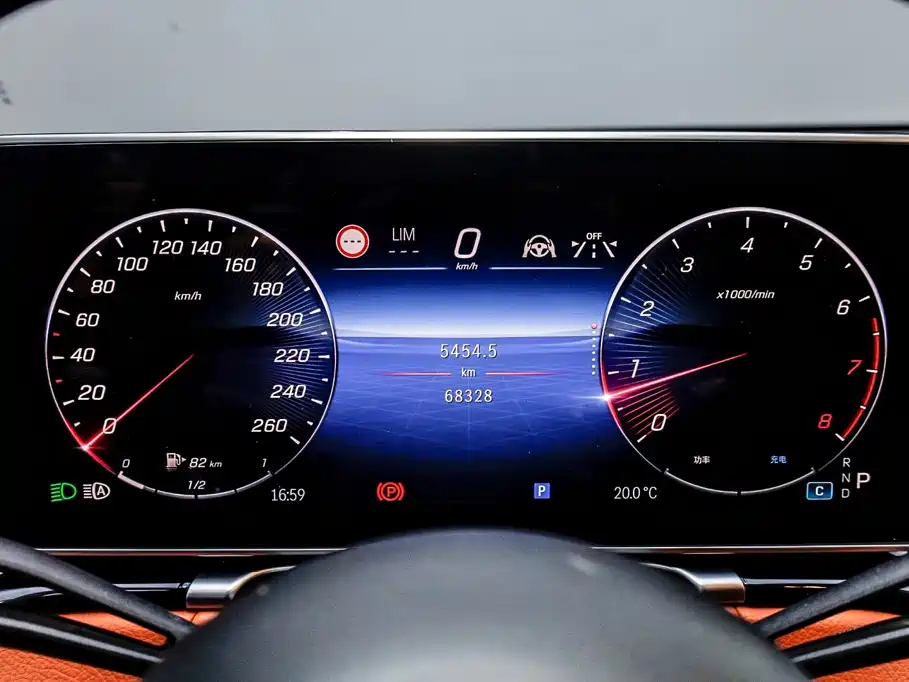 Mercedes-Benz S-Class — миниатюра 14