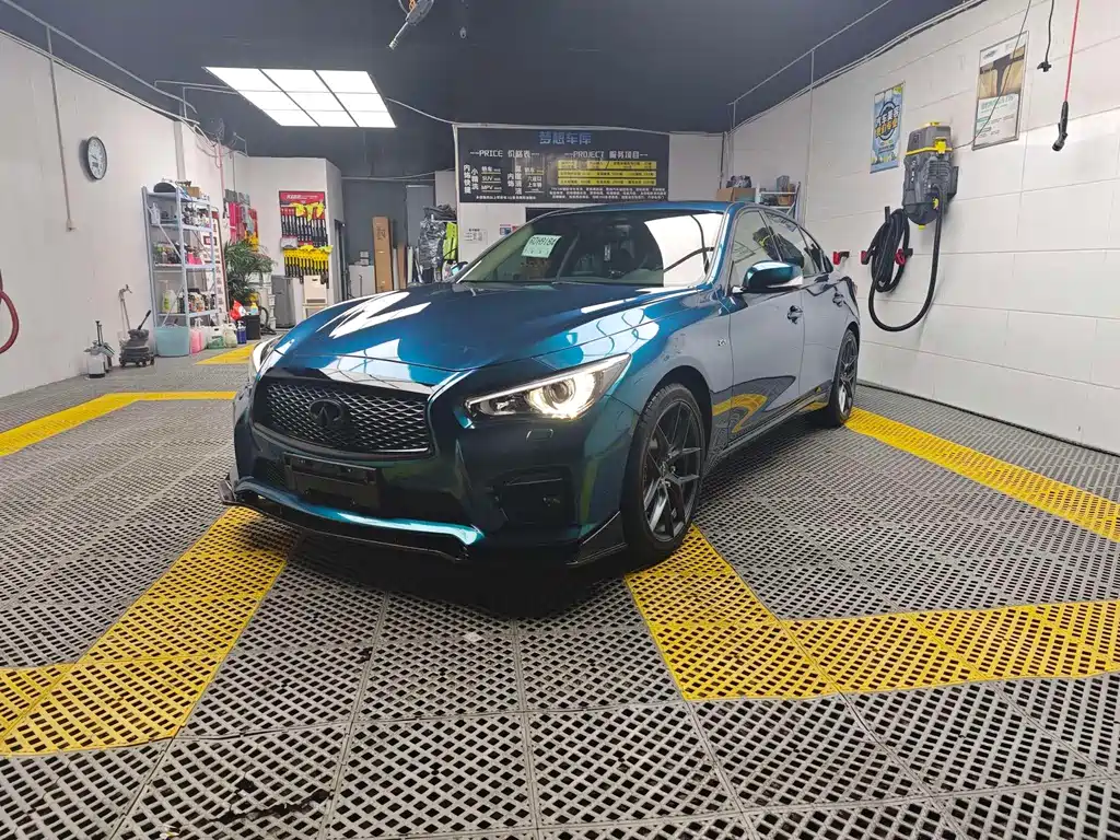 Infiniti Q50L 2017
