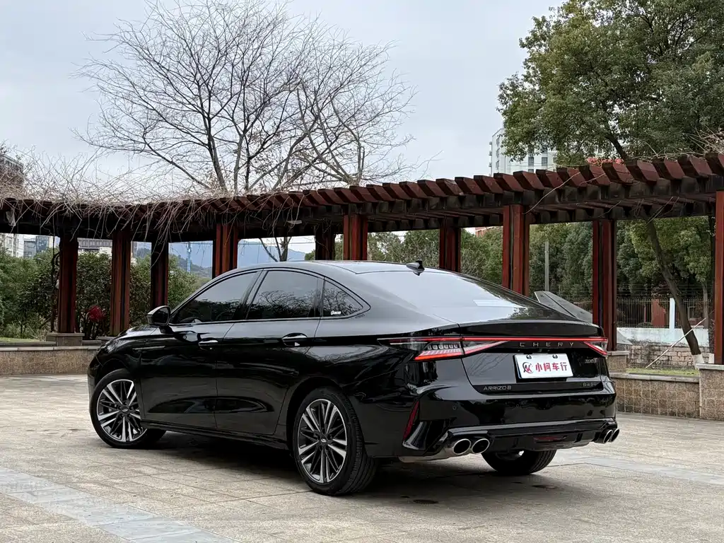 CHERY ARRIZO 8