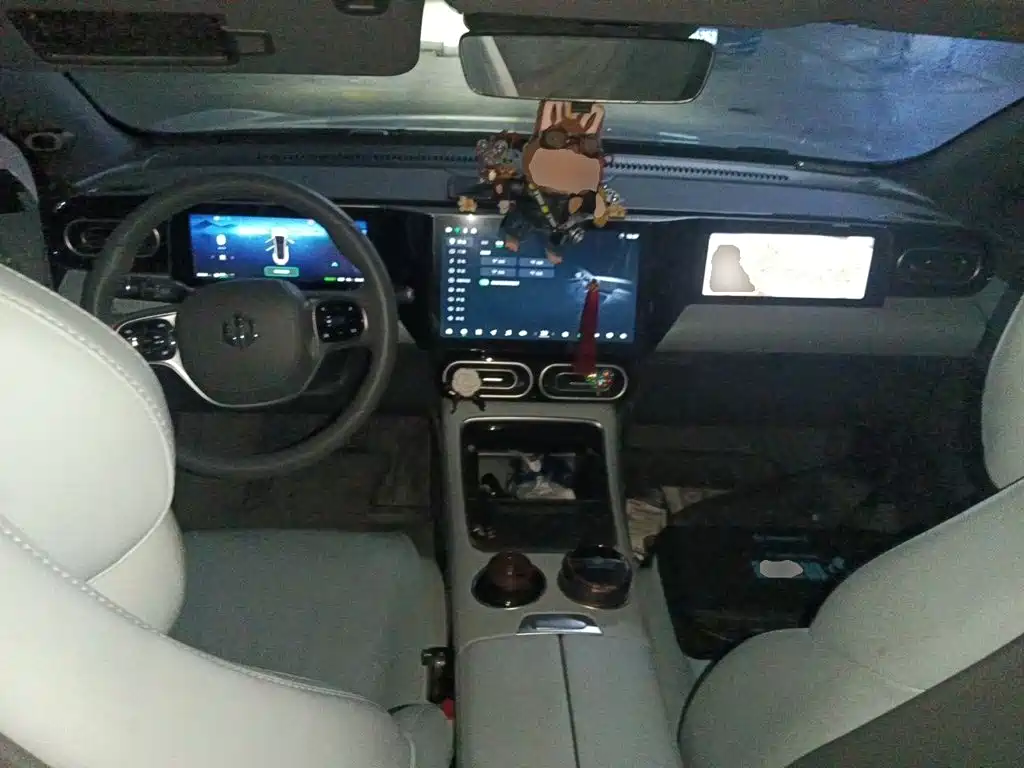 Leapmotor Leapmotor C01 — миниатюра 5