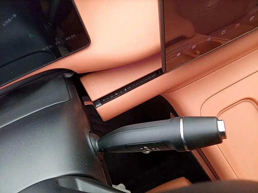 Leapmotor Leapmotor C10 — миниатюра 14