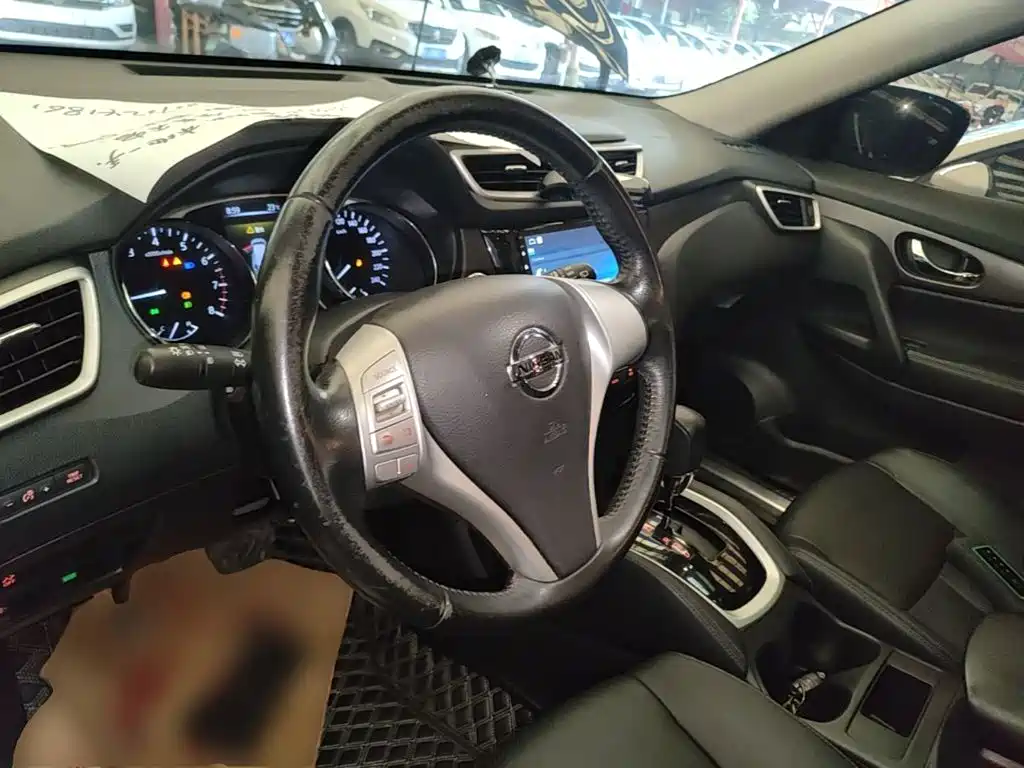 Nissan X-Trail — миниатюра 11