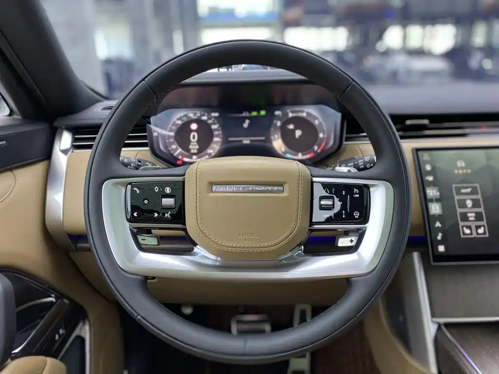 Land Rover Range Rover — миниатюра 16