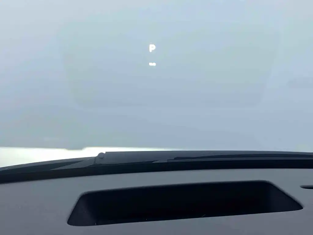 Li Auto Li MEGA — миниатюра 10