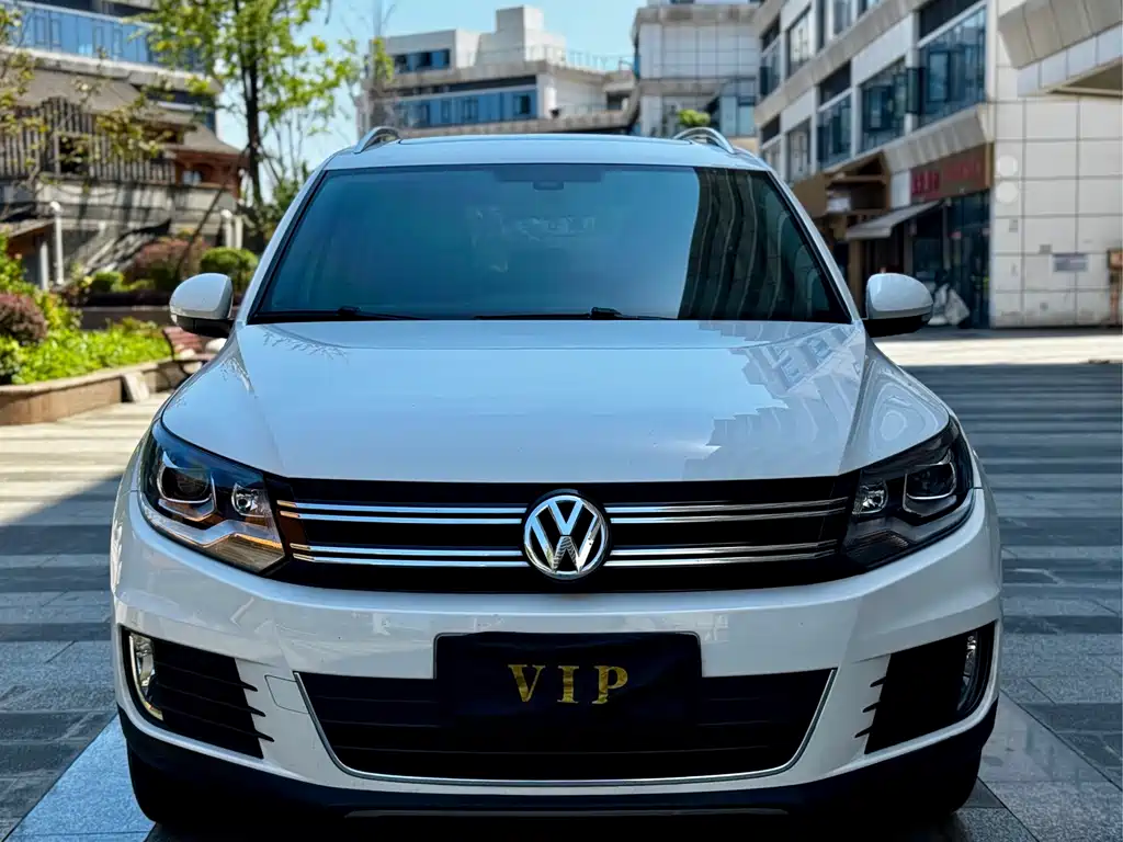 Volkswagen Tiguan — миниатюра 2