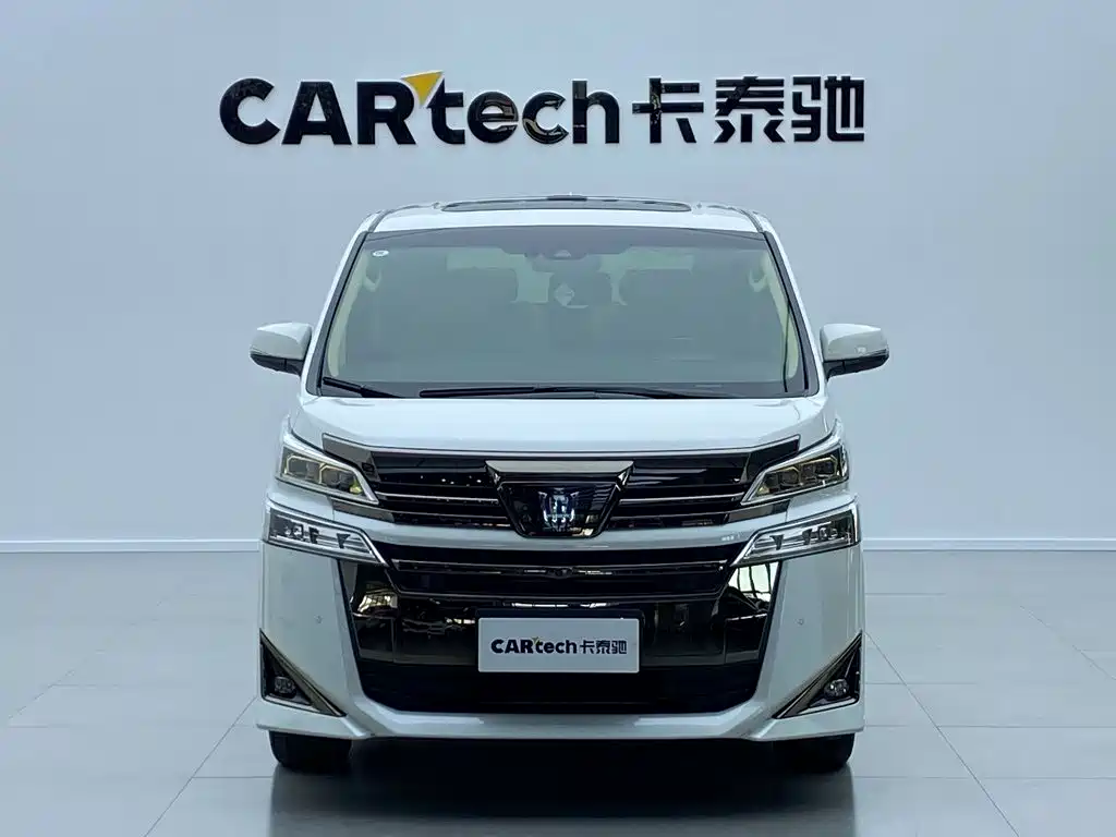 Toyota Vellfire — миниатюра 2