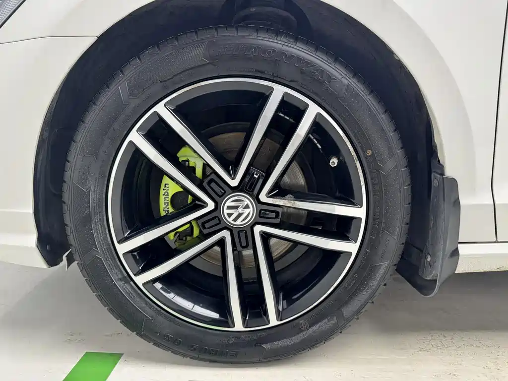 Volkswagen Lamando — миниатюра 8