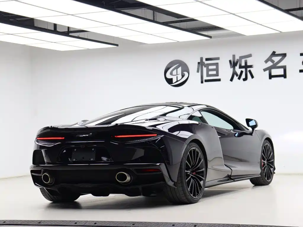 McLaren GT — миниатюра 18