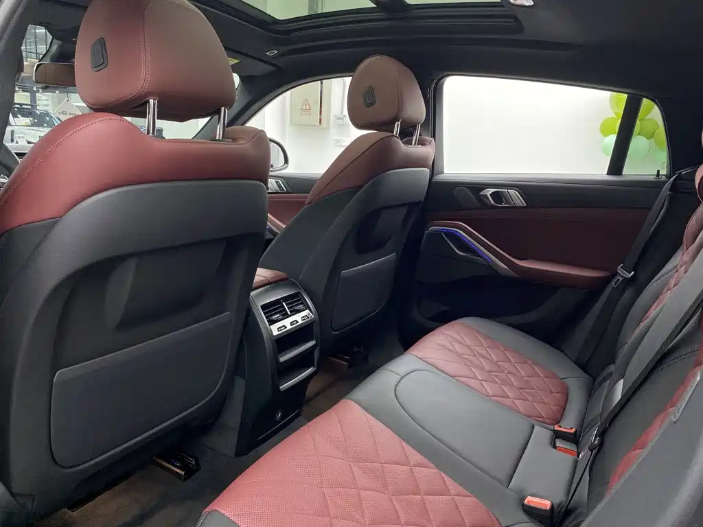 BMW X6 — миниатюра 21