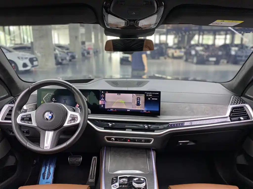 BMW X7 — миниатюра 16