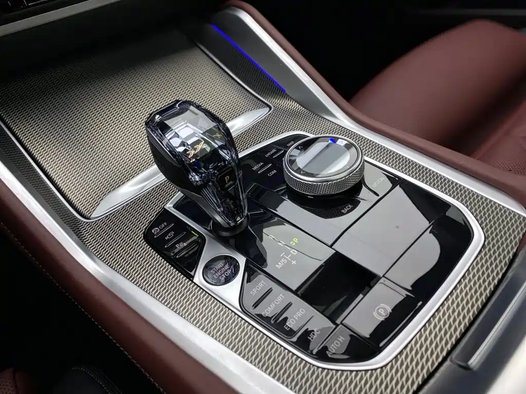 BMW X6 — миниатюра 22