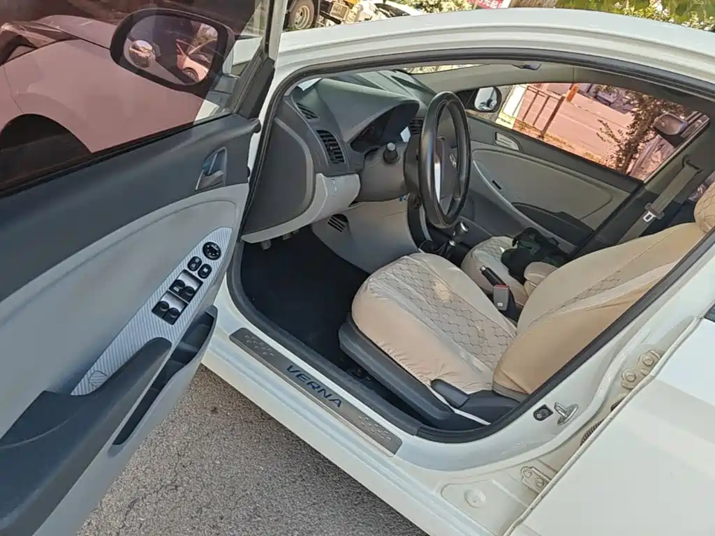 Hyundai Verna — миниатюра 16
