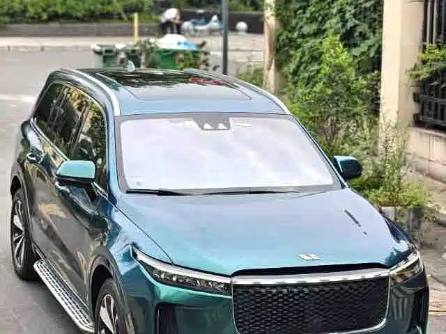 Li Auto ONE 2020 6 мест