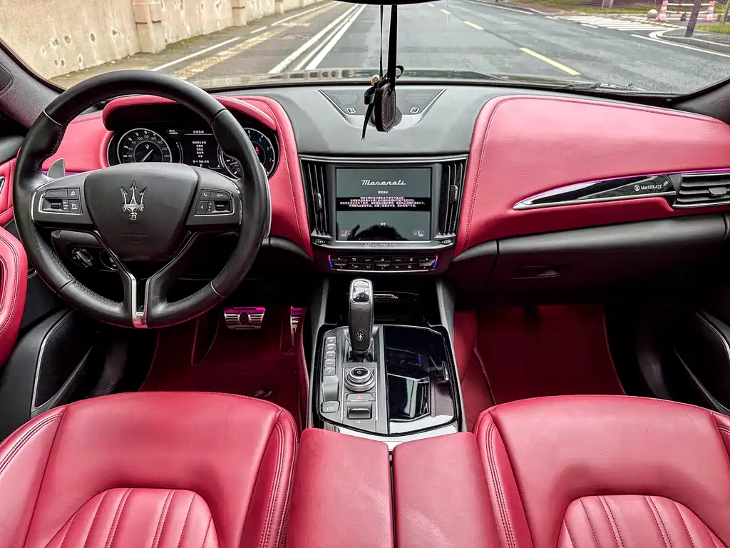 Maserati Levante 2021 3.0T Standard