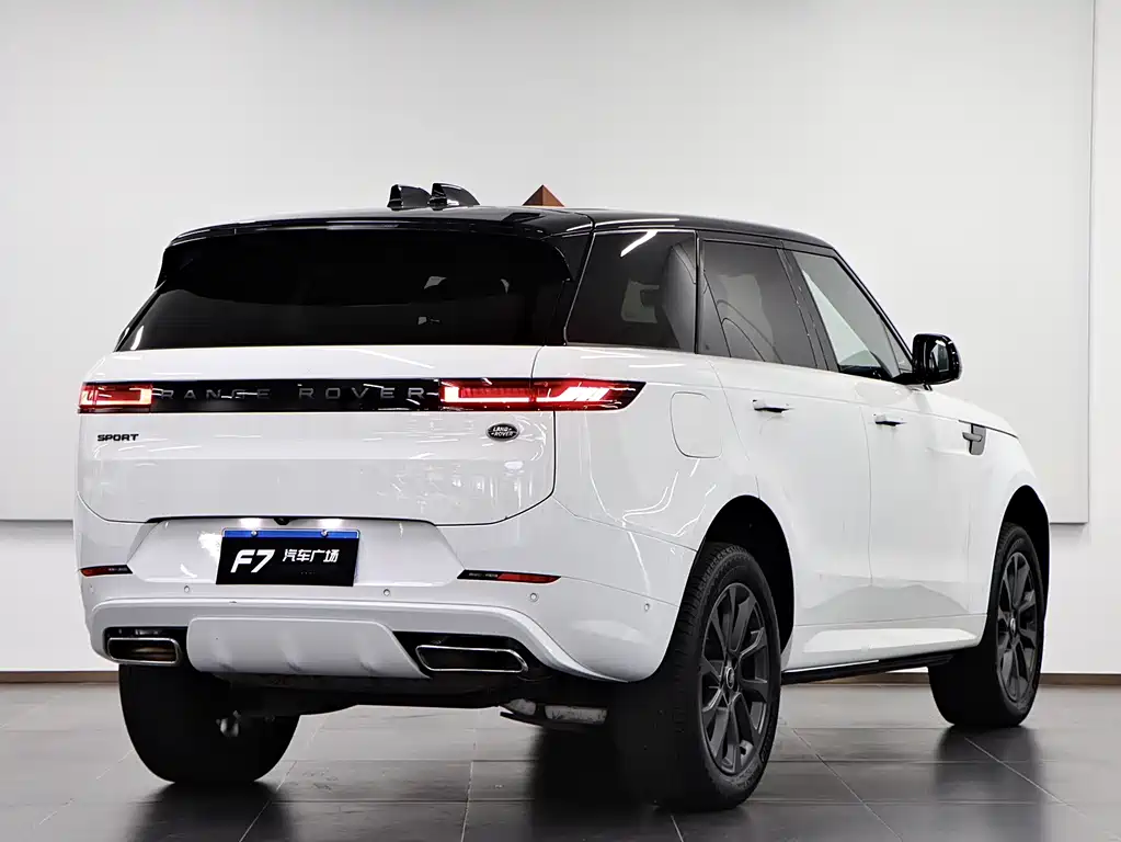 Land Rover Range Rover Sport 2023 400PS Dynamic SE