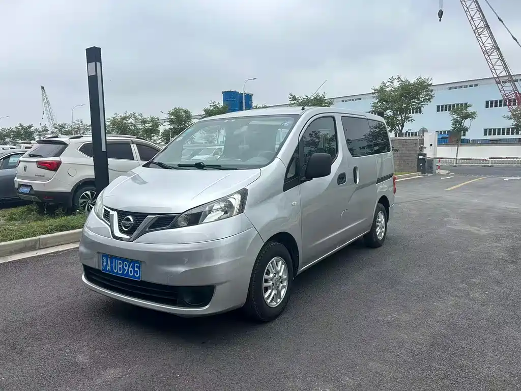 Nissan NV200 — миниатюра 2