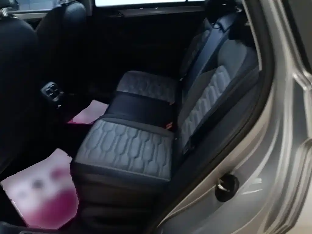 Volkswagen Tiguan X — миниатюра 17