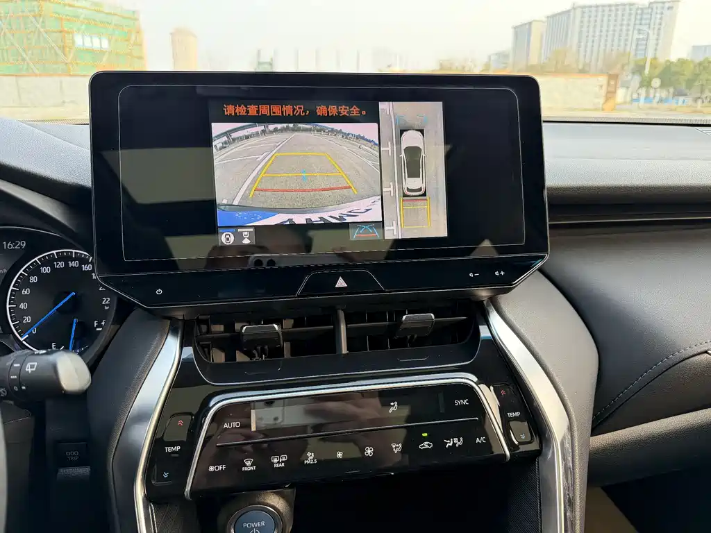 TOYOTA LING FANG HARRIER