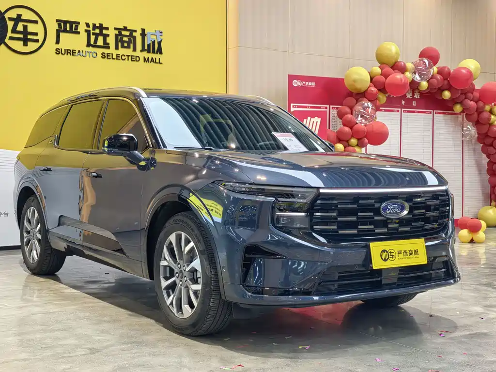 Ford Edge 2023 L 2.0T EcoBoost мест