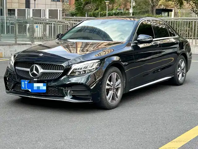 MERCEDES BENZ C CLASS
