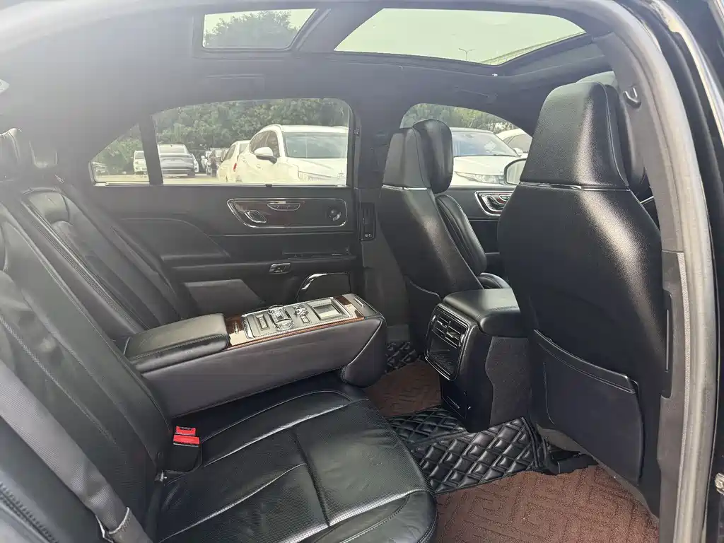 Lincoln Continental 2017 2.0T