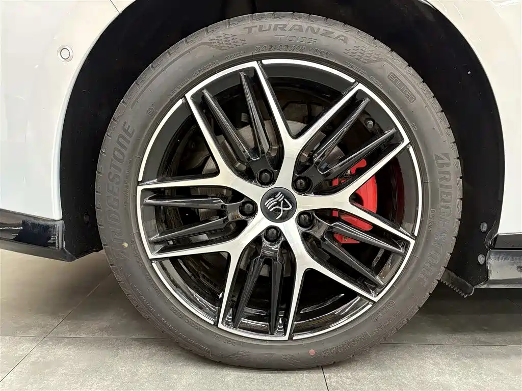 BYD Han L — миниатюра 22
