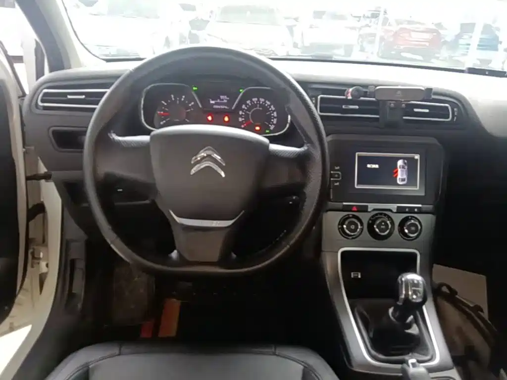 Citroen C4 — миниатюра 11